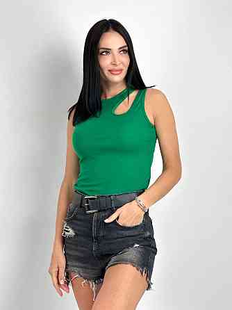 Облягаюча майка Shape Київ