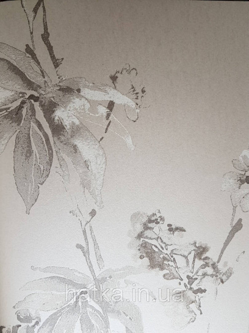 Шпалери флізелінові Khroma LAV501 LA VIE EN ROSE бежеві гілки квіти сірі Київ - фото 3