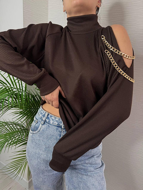 Стильний жіночий під горло светр із ланцюжком щільна ангора рубчик на фліс Шоколад, 48/50 Одеса - фото 1