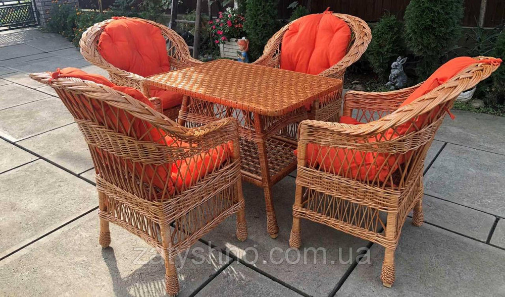 Плетені меблі з кораловими накидками | Меблі з лози плетені | меблі з лози Київ - фото 1