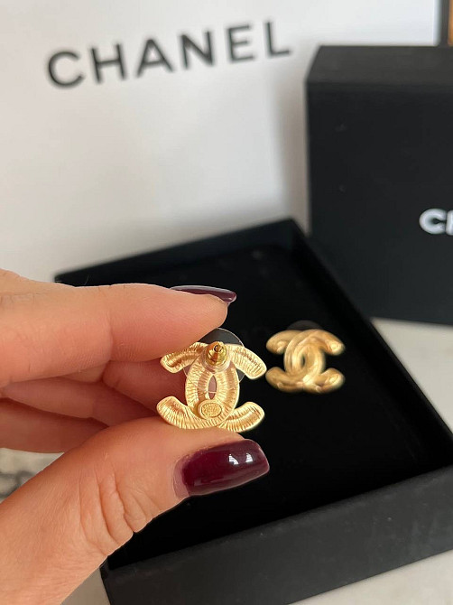 Сережки гвіздки Шанель покриття золото 18К Одеса - фото 2