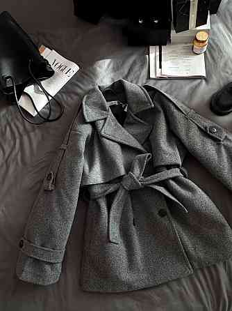 Женское короткое утепленное пальто оверсайз 42-46 Графит Одесса