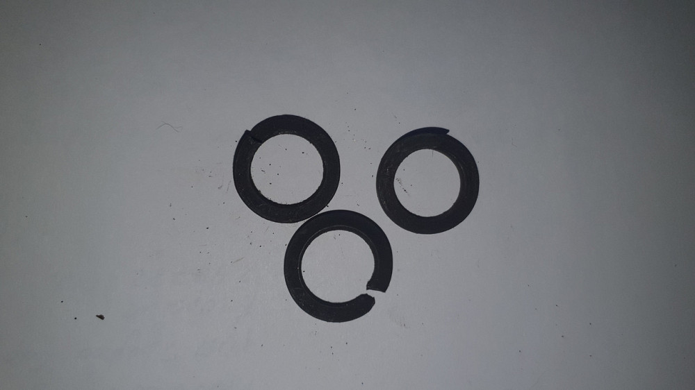 Шайба пружинна (гровер) М18. Зовнішній діаметр — 25 мм. Харків - фото 1