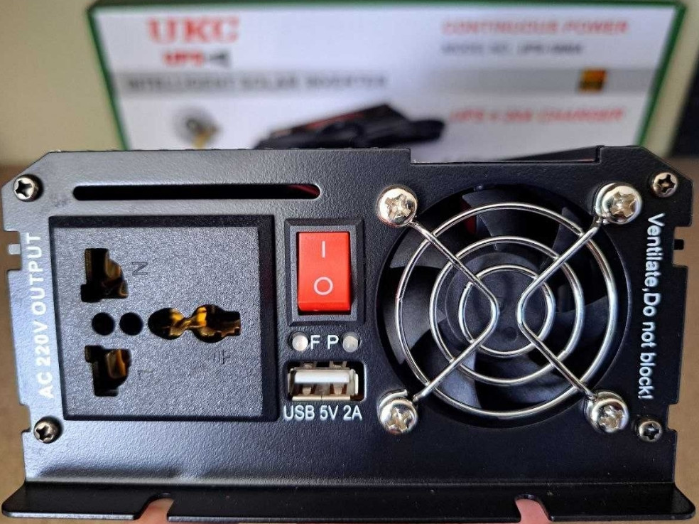 Інвертор із зарядкою 1800W 20 А Перетворювач 12 V на 220 V Інвертор ДБЖ. Київ - фото 1