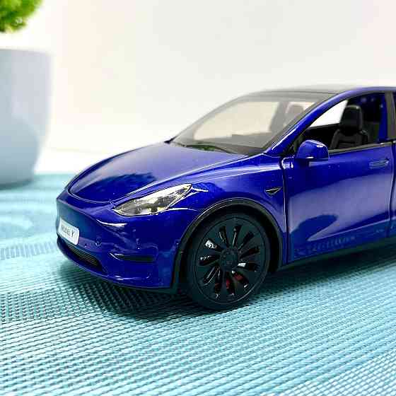 Машина Автосвіт Tesla Model Y інерційна відчиняються двері капот багажник 17см Синя (AP-2001) Чернігів