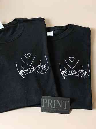 Парні футболки для хлопця та дівчини з ручками та серцем Чернівці