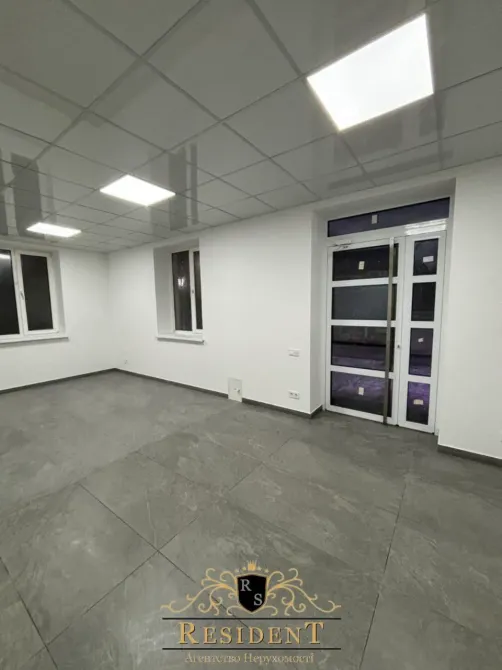 Приміщення на червоній лінії з орендарями прямо біля Каліновського рин Дніпро - фото 6