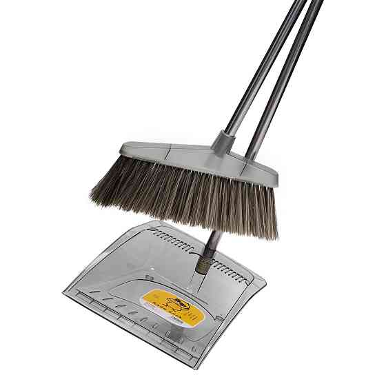 Комплект для прибирання: веник і совок з довгою ручкою Київ