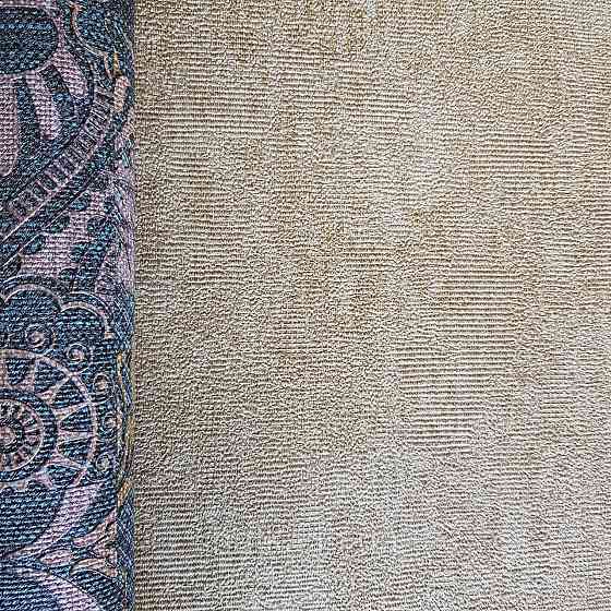 Шпалери метрові вінілові на флізелін Yuanlong Samsara однотонні ефект потертості під штукатурку золотисті Київ