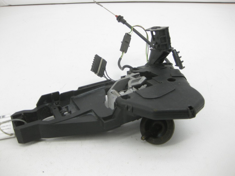 Mercedes-Benz  A1697601034 Рама зовнішньої дверної ручки передньої правої B-class W245 Одесса - изображение 4