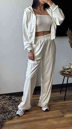 Жіночий плюшевий прогулянковий костюм-трійка: кофта топ і штани велюр Молочний, 44/46 Одеса