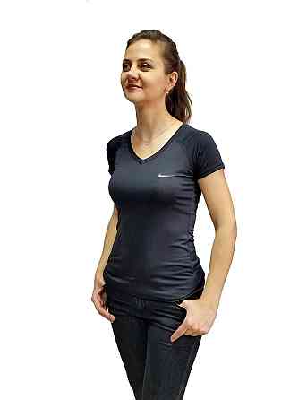 Женская спортивная футболка Nike Киев