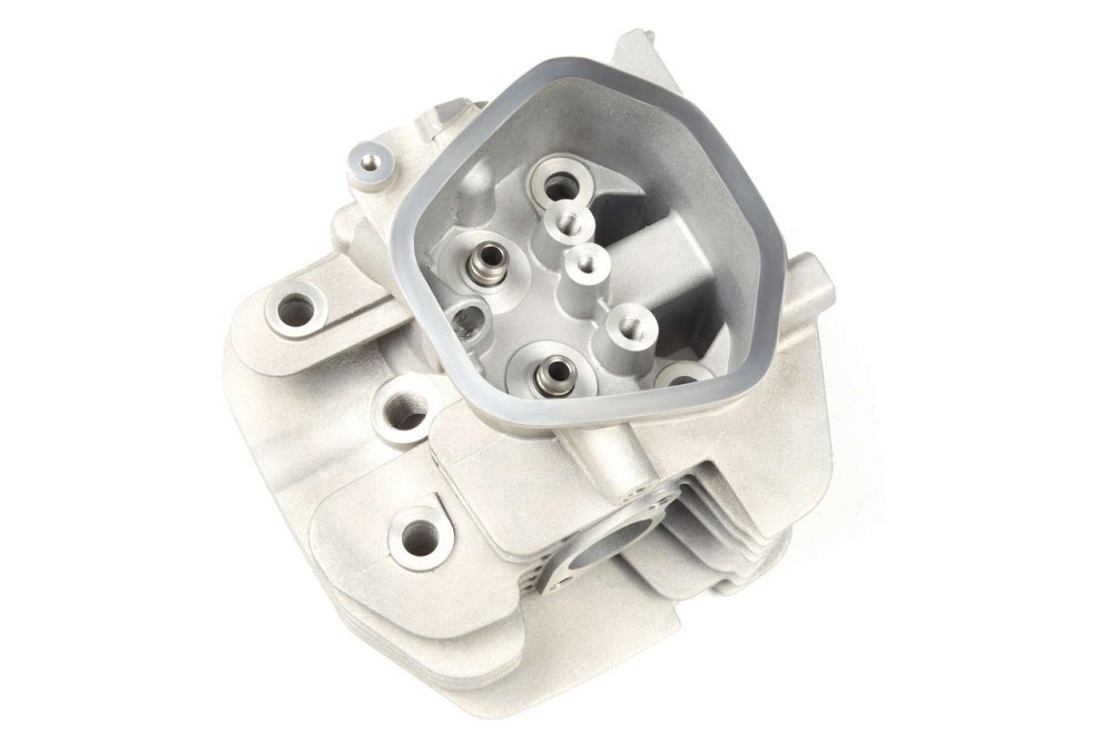 Головка цилиндра мотоблок 188F (13Hp) (голая) Мукачево - изображение 1