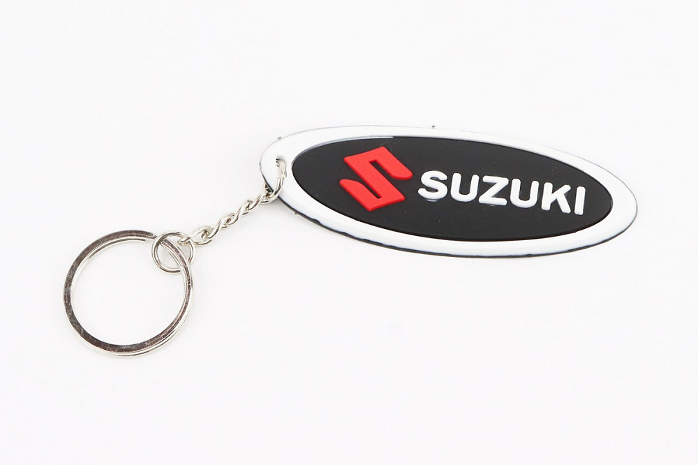 Брелок "SUZUKI", гумовий 70х25мм Бершадь - изображение 1