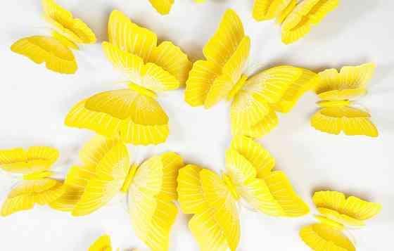 Желтые бабочки на магните с двойными крылышками - в наборе 12шт., пластик, на магните + скотч Киев