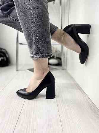 Nivelle Туфлі жіночі NIVELLE чорні натуральна шкіра каблук 9 см 39р. (3482) Коломия