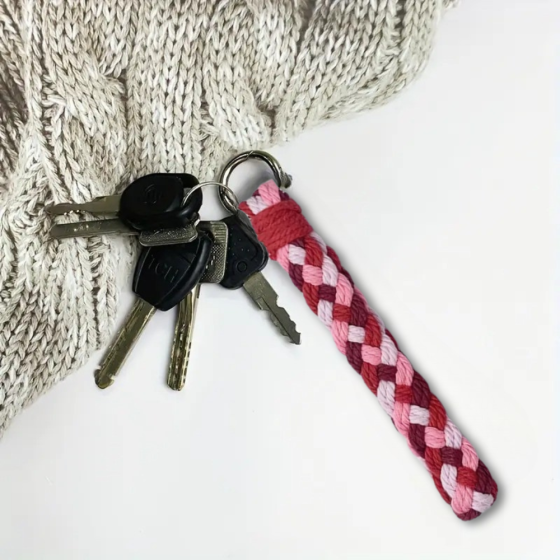 Набор макраме для вязания и плетения брелока 