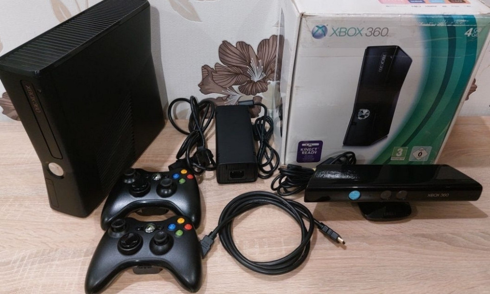 Приставка Xbox 360 slim 300Gb. Freeboot. Киев - изображение 4