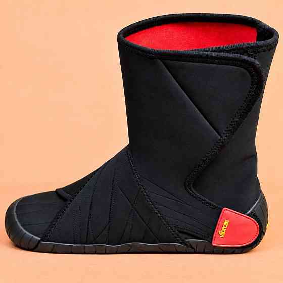 Ботинки чёрно-красные Furoshiki Vibram средней высоты, размер 40-41 Киев