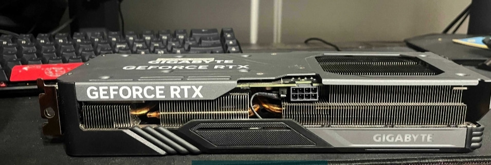 Відеокарта Gigabyte GeForce RTX 4060 Ti Gaming OC 8192 MB (GV-N406TGAMING OC-8GD) Київ - фото 3