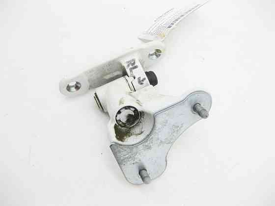 Mercedes-Benz  A1767300337 Нижня петля задніх лівих дверей CLA Shooting Brake X117 CLA C117 GLA X156 A-class W176 Одеса