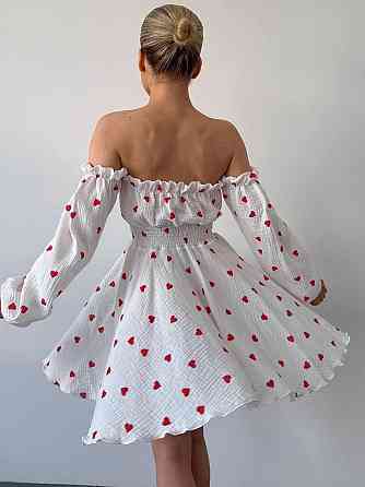 Жіноча романтична міні сукня у сердечки з відкритими плечами муслін 100% бавовна Одеса