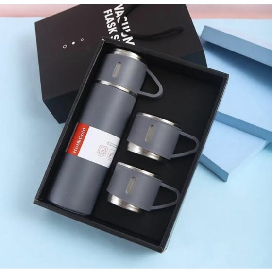 Термос з вакуумною ізоляцією і 3 чашками 500мл Харків