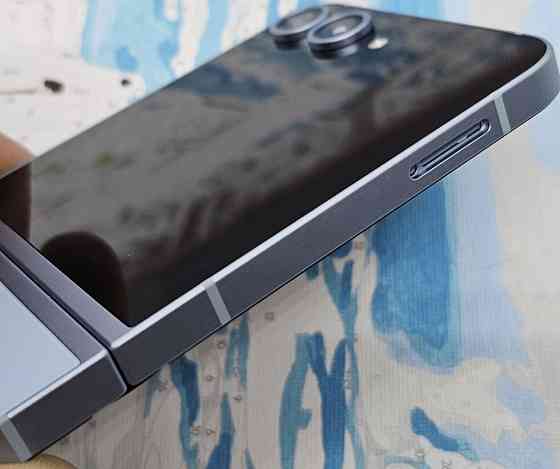 Смартфон Samsung z flip 6 256Gb. Київ