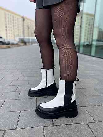 Broxci Черевики жіночі BROXCI чорний/білий натуральна шкіра зима висота 18 см (5208) 37р. Коломия