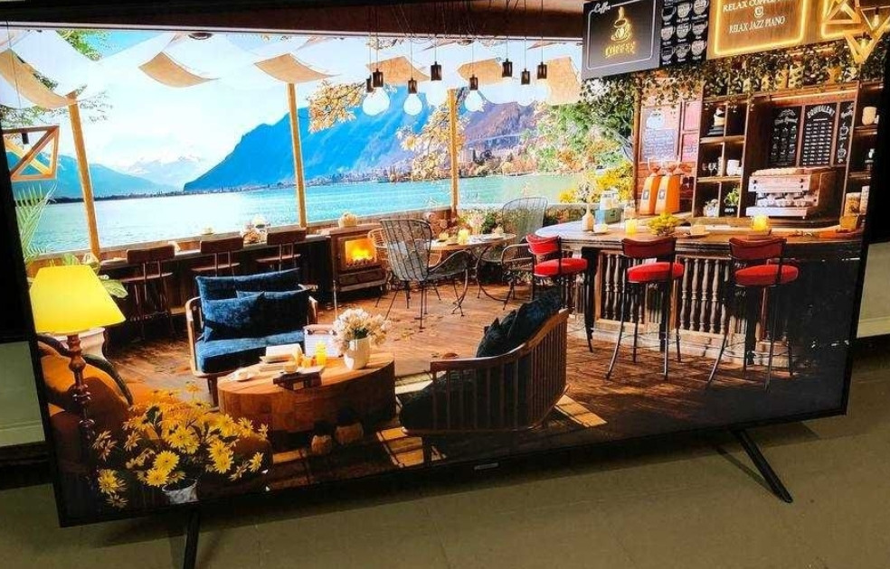 Телевизор Безрамный: 65