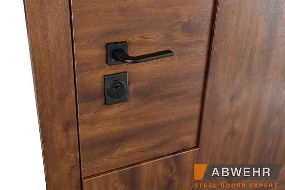 Двері вуличні, модель LP-12 Supreme ТЕРМОРОЗРИВ 3 контури ущільнення, дуб темний/ваніль Київ