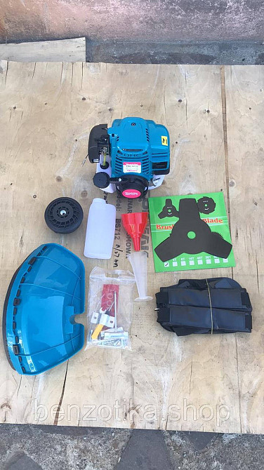 Мотокоса Makita EBH 341 U / 4х тактная мотокоса / Мощность двигателя - 1,07 кВт / ранцевый ремень в  Киев - изображение 7