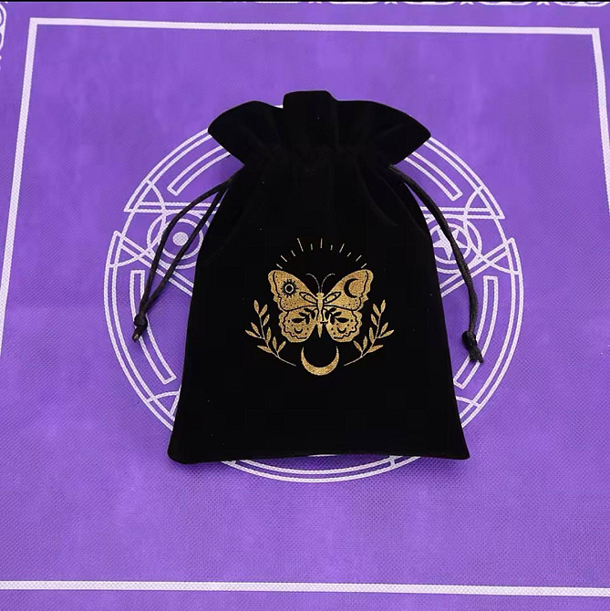 Мешочек из велюра для карт Таро или рун 