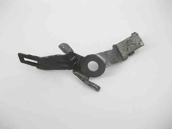 Mercedes-Benz  A2115460143 Металевий тримач електропроводів на правому задньому кулаку E-Class W211 CLS C219 SL R230 Одеса