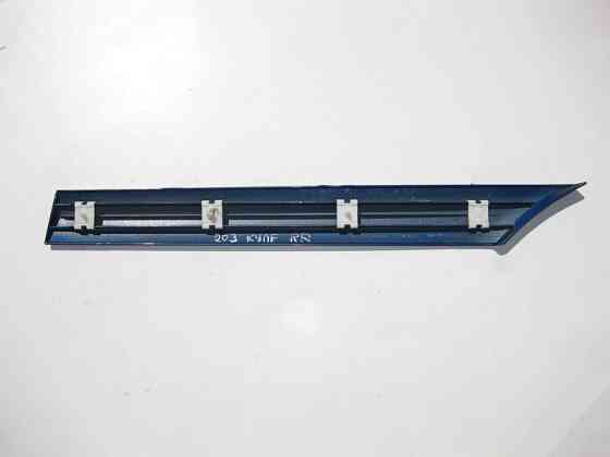 Mercedes-Benz  A2036900862 Молдинг заднього правого крила без хрому С-Class Sportcoupe C203 Одеса