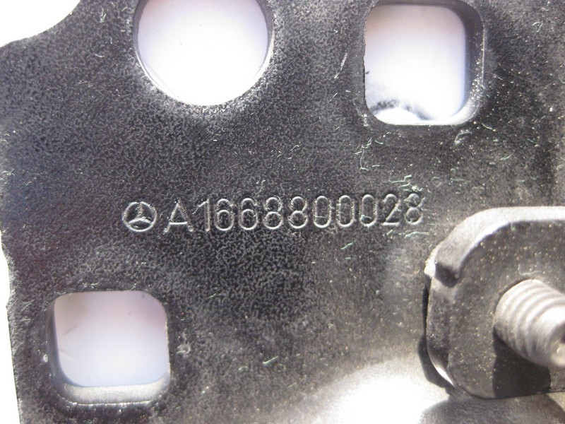 Mercedes-Benz  A1668800028 Петля капота ліва ML/GLE W166 GLE Coupe C292 GL/GLS X166 Одеса - фото 4
