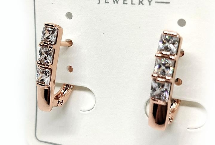 Серьги женские со стрзами Киев - изображение 1