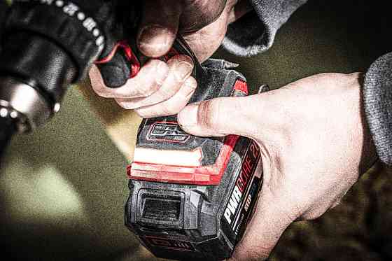 Дрель-шуруповерт аккумуляторная безщеточная ударная, SKIL 3085 CA XP + аккумулятор 4,0 Ah + зарядное устройство Одесса