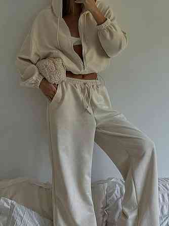 Женский базовый костюм двойка: кофта и брюки замша Одесса