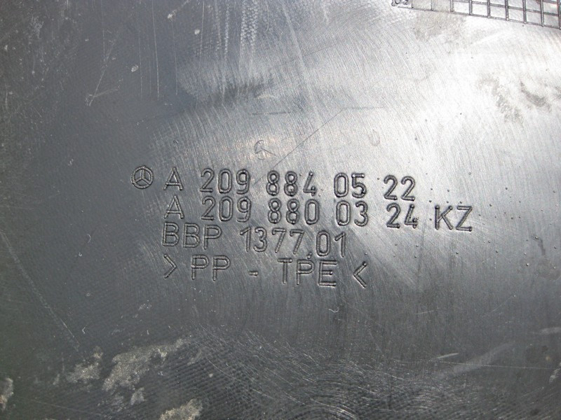 Mercedes-Benz  A2098840522 Підкрилок передній лівий передня верхня частина C-Class W203 CLK C209 Одесса - изображение 3