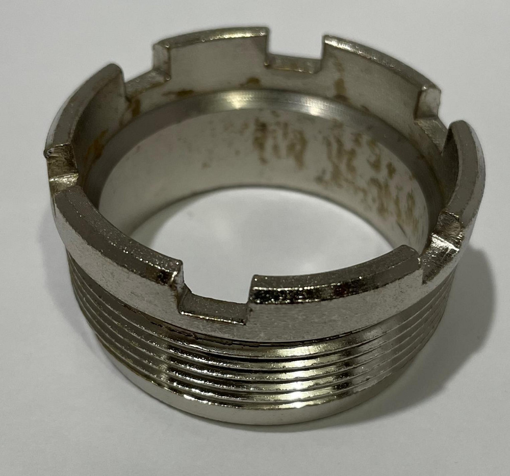 Гайка коліна глушника МІНСЬК VDK Киев - изображение 1