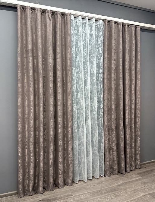 Комплект штор VR-Textil Жаккард Мрамор 200х270 2шт и Тюль 600х270 1669ш-1400т Какао с белым 71-008/7 Киев - изображение 3