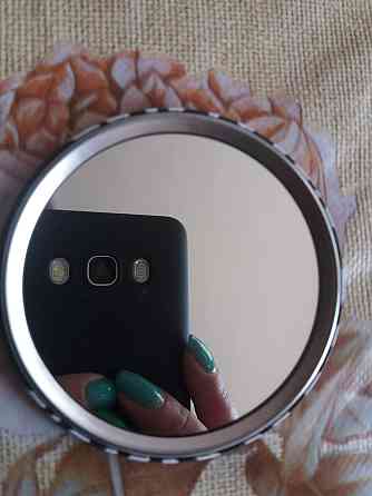 Зеркало косметичное - диаметр зеркала 7см, стекло, метал Киев