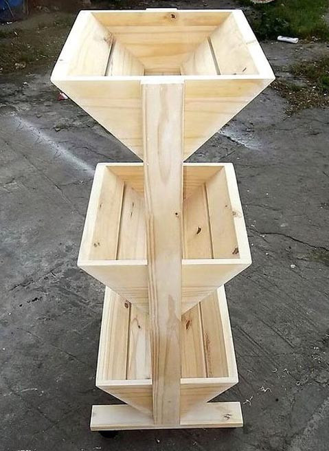 Кашпо садовое 