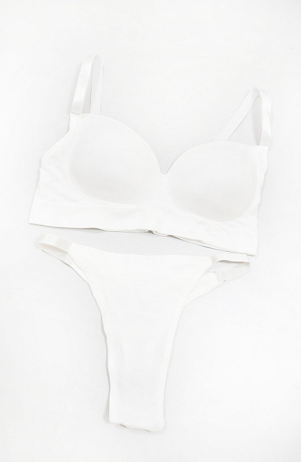 Комплект нижнего белья бюстгалтер и трусы Белый S/M Харьков - изображение 1