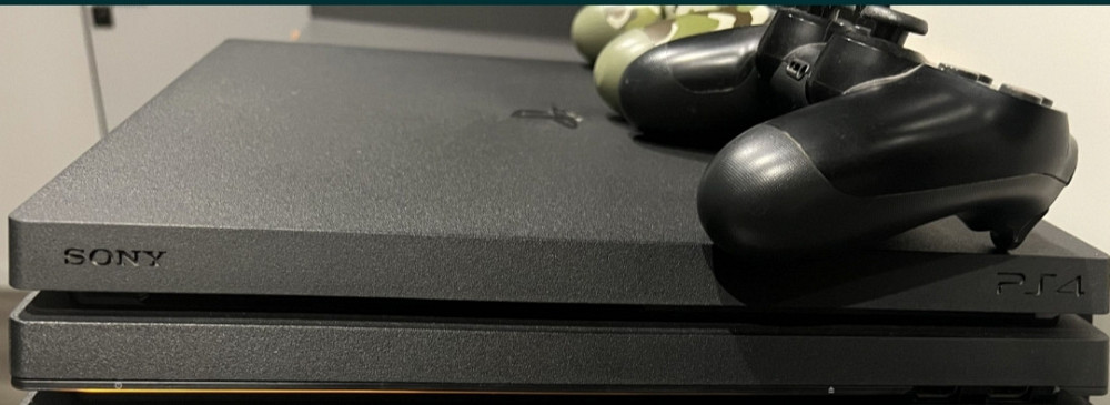 Приставка SONY PlayStation PS4 Pro 1TB Киев - изображение 4