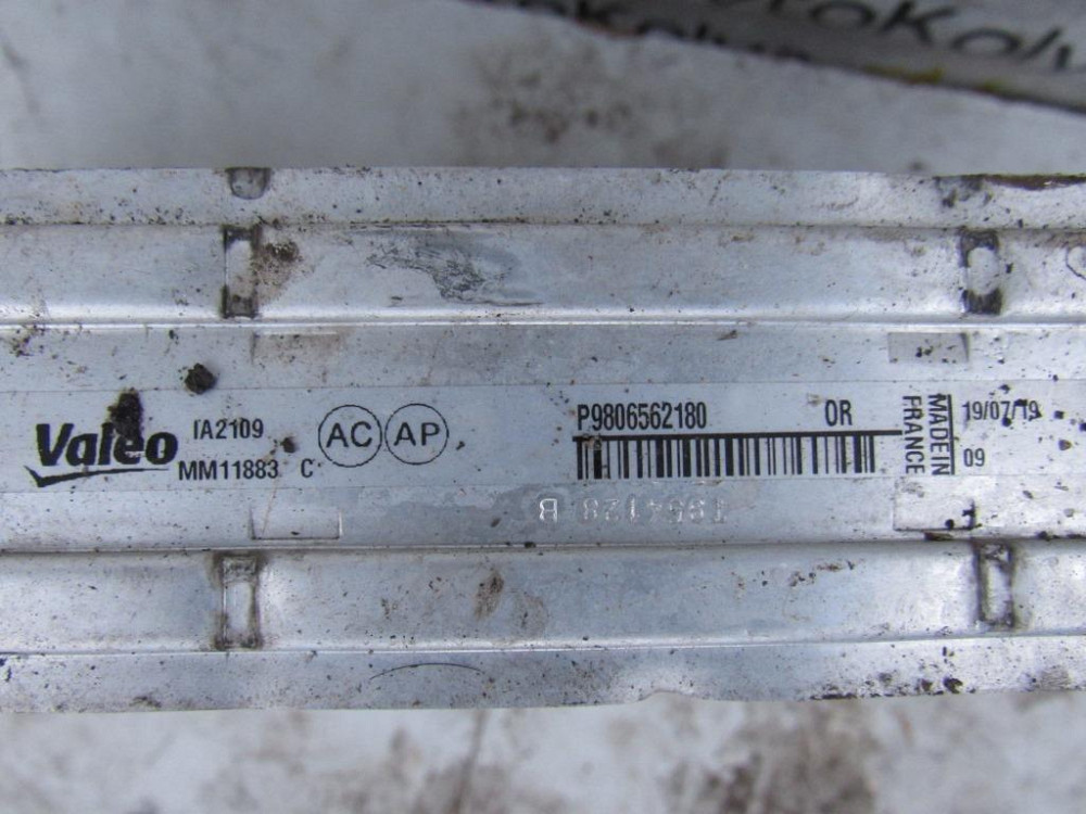 Радіатор інтеркулера Opel Vivaro III 1.6 CDTi 2019-2023 (P9806562180) Ковель - фото 2