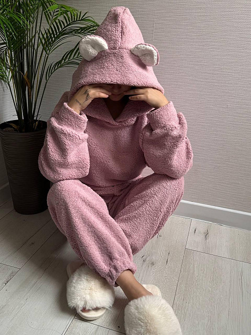 Жіноча стильна домашня плюшева піжама з вушками хутро тедді Пудра Одеса - фото 4