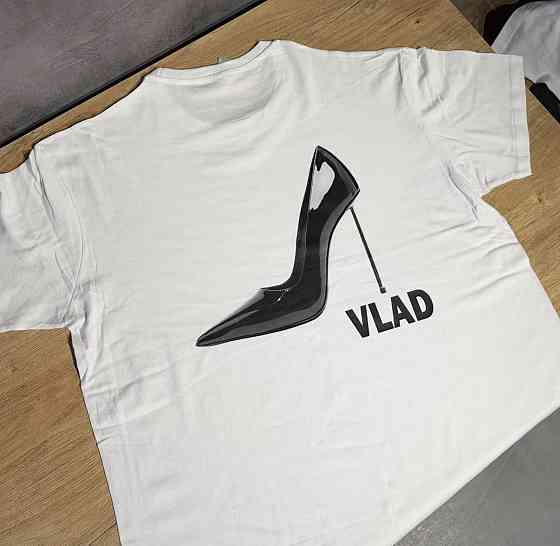 Футболка для справжнього "каблука" з ім'ям під замовлення XS, Чорний Чернівці