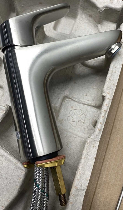 Змішувач для умивальника Hansgrohe Focus 04371820 колір Матовий нікель зі зливом. Харків - фото 2